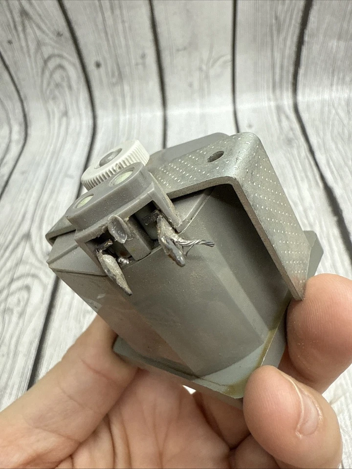 STANDCO  T-41 HOUR Running Time METER 220 Volts-60 Hz - Image 4 of 4