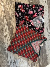 Preowned Holiday Print Women s Scrub Tops, Size M, Set Of 2