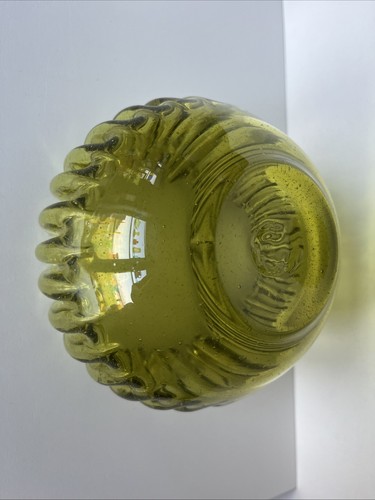 BLENKO Glass SEEDED CHARTEUSE Green Crimped Edge Bowl Vase Winslow Anderson #538 - Picture 3 of 3