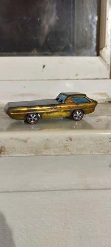 Hotwheels Redline Deora Painted Base
