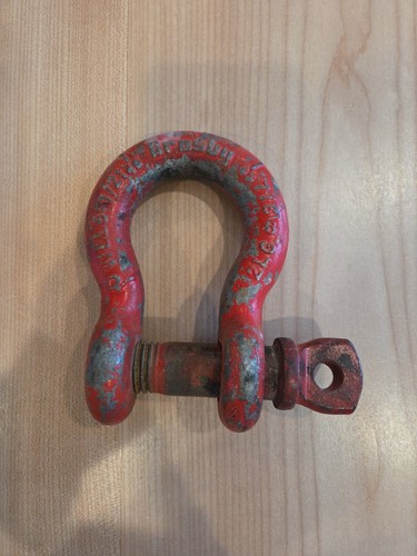 Crosby 6-1/2 Ton 7/8 Clevis D-Ring Shackle With a 1" Screw Pin