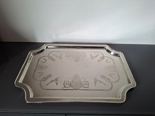 Gro&szlig;es versilbertes Serviertablett 48,8 cm graviert Regency Silverplate Vintage