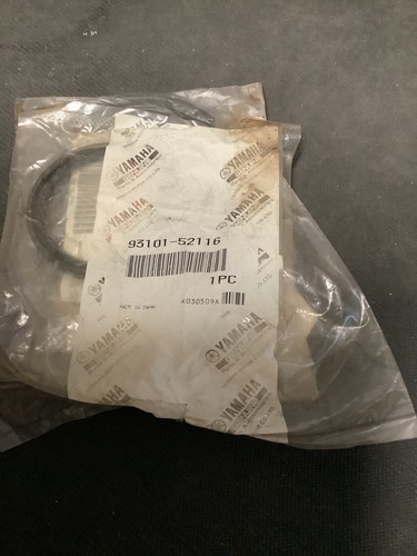 YAMAHA OEM NOS OIL SEAL / 93101-52116-00 / 92-00 YFB250 85-89 YFM200 YFM225