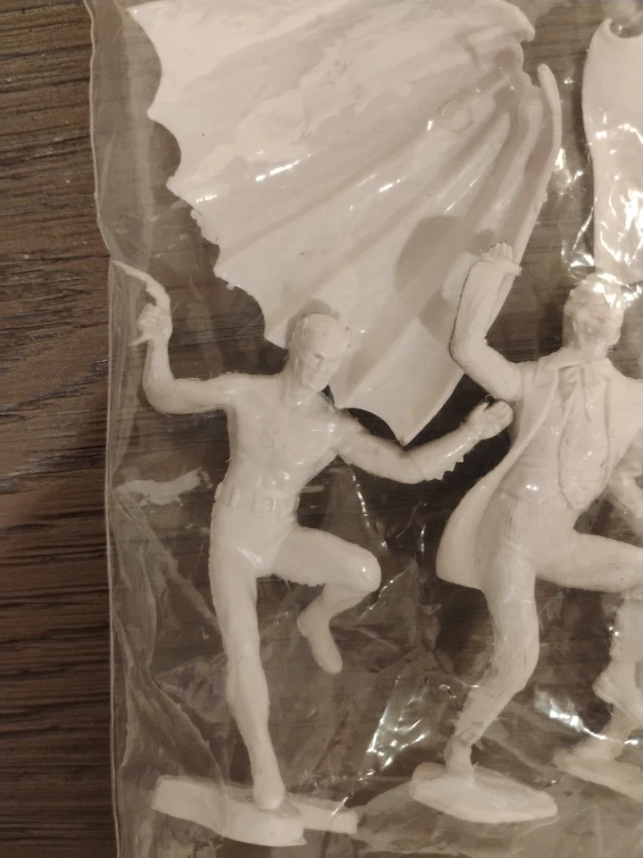 Ideal Vintage 1966 Batman Robin Joker Juego Figuras RARO Prototipos de Goma Foto 2 de 4