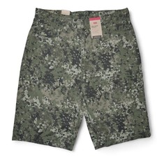 Levi's 469 Loose Fit Jean Shorts Digital Camo Mens Size 32 Lightweight Jorts NWT