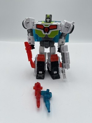 Transformers Autobot Medix Complete Legacy Evolution Deluxe Class