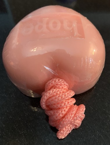 Lotto di 5 saponi tumore al seno su corda rosa speranza nuovi con scatola - Foto 4 di 10