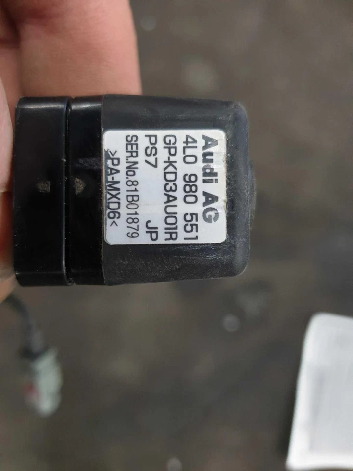 07 08 09 AUDI S8 OEM tapa trasera maletero cámara SOLO ID# 4L0980551 Foto 2 de 4
