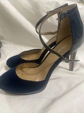 Saks Fifth Avenue Brianna’s Ankle strap platform heel size 6.5