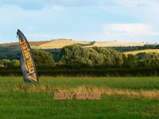 PHOTO  REDLANDS AIRFIELD WANBOROUGH SWINDON TAKEN WHILE WAITING FOR SOME PARACHU