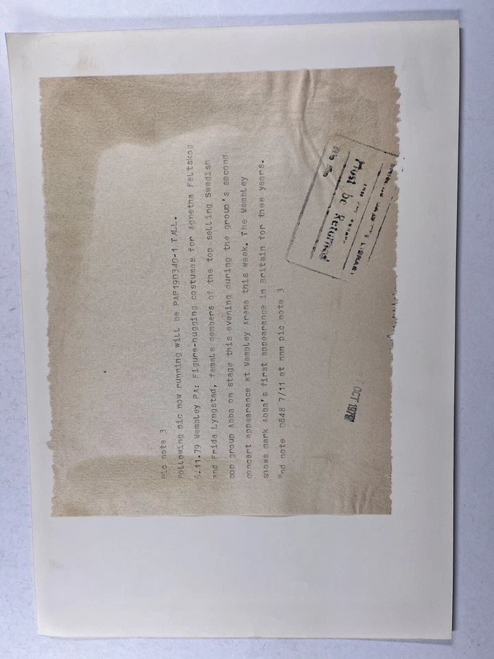 ABBA Photo Agnetha Faltskog Anni-Frid Lyngstad On Stage Original 1979 - Image 2 of 4