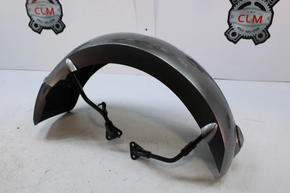 Guardabarros delantero izquierdo Can-Am Spyder RT Roadster 2011 705004613 Foto 3 de 4