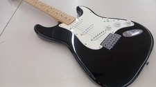 SQUIER SQW-0002 Electric Guitar
