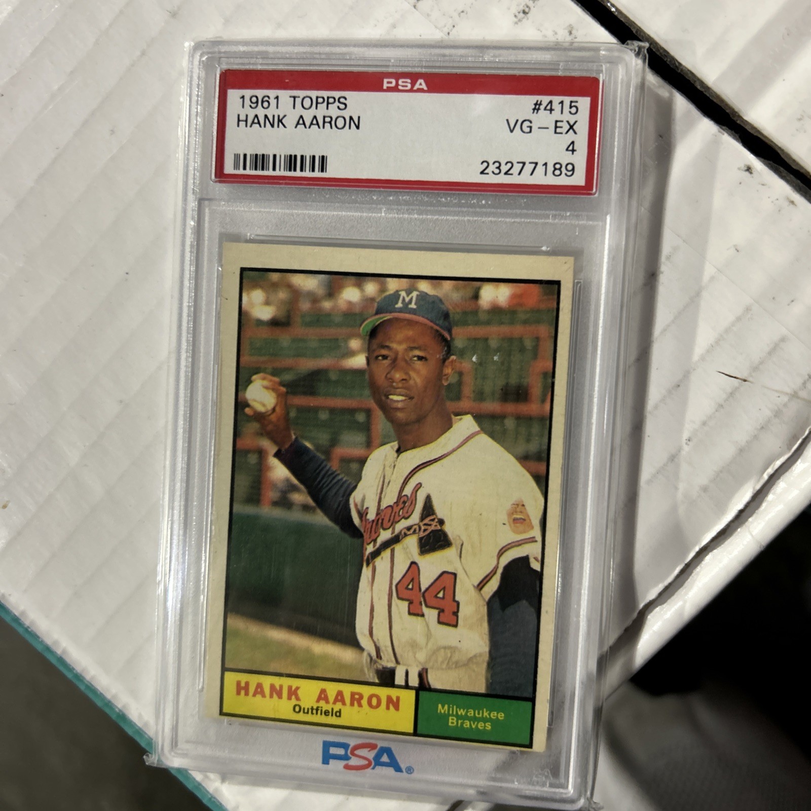 1961 TOPPS #415 HANK AARON PSA 4 VG-EX