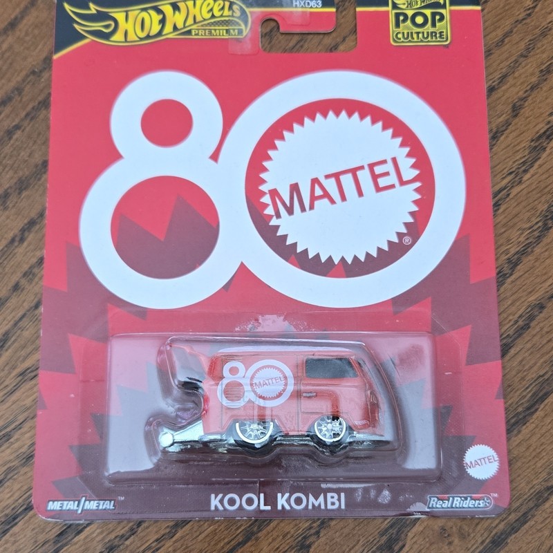 Hot Wheels Pop Culture Mattel 80th Kool Kombi Volkswagen Van 1:64 Pink Diecast