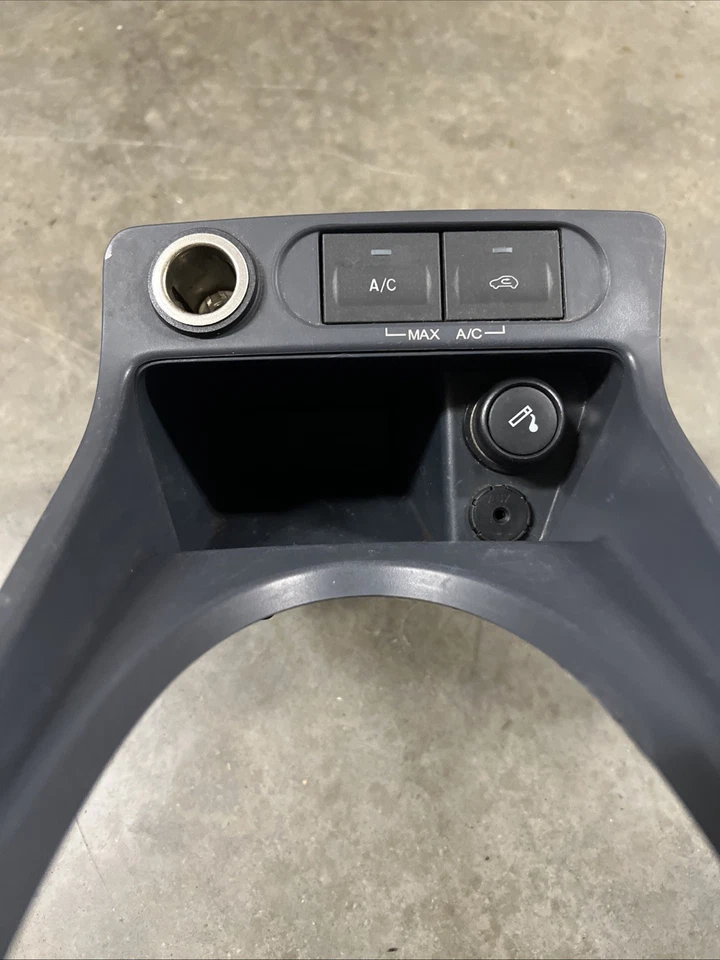 Ford Transit Connect 2010-2013 consola central palanca de cambios bisel panel de ajuste Foto 3 de 4