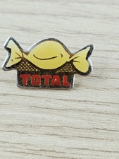 Anstecknadeln Anstecknadeln Bonbon mit Aufschrift TOTAL aus emailliertem Metall