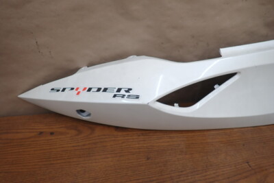 11 CAN AM SPYDER RS RSS 990 RIGHT TAIL PANEL FAIRING COWL