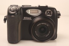 Nikon Coolpix 5400 5.1MP Digital Camera - Read Description