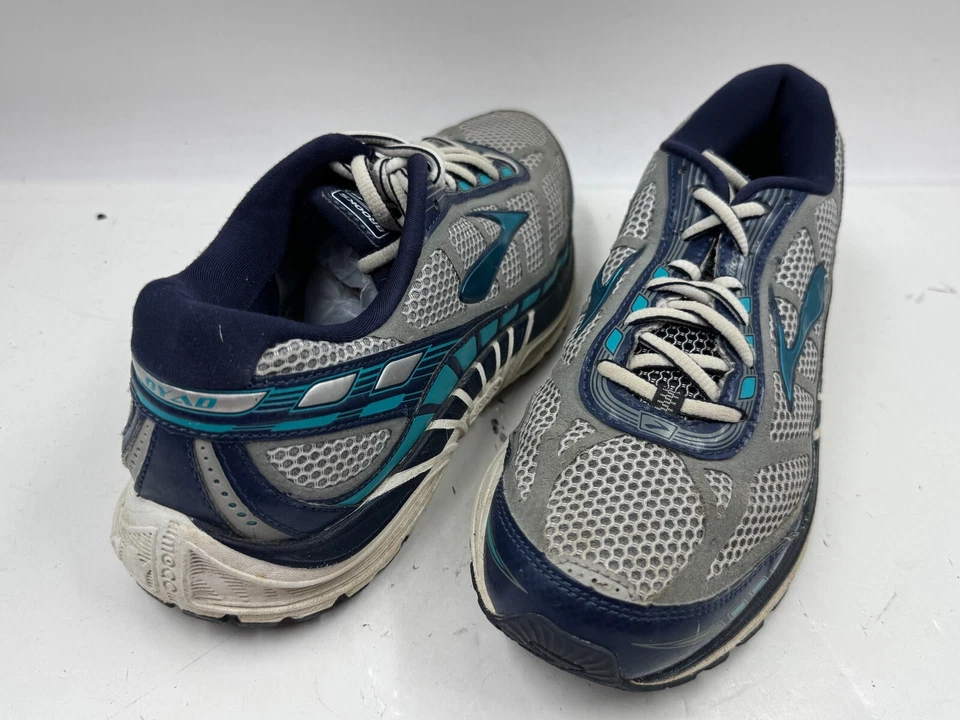 Brooks Dyad 8 Women's Sneakers 9.5 Gray Navy Blue Lace Up Athletic Running Shoes - Image 4 of 4