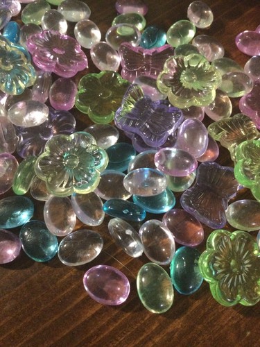 Set Of 2 Iridescent Sunflower Candy Dish Bowls With Charm Assortment Easter - Picture 8 of 14