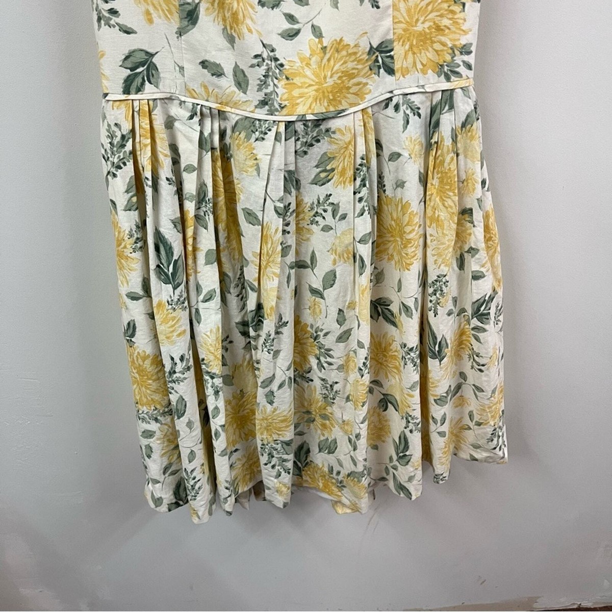 gal meets glam linen dress Gal Meets Glam Collection Women's Yellow Linen Dress Size 2