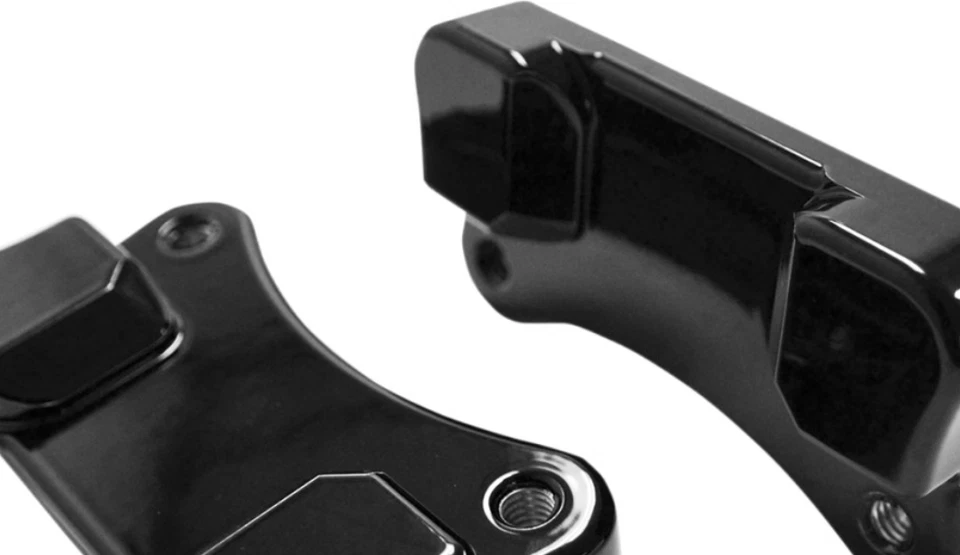 SLIM SOFTAIL  FRONT FENDER W/RIVET w/BLACK ADAPTERS HARLEY FL BAGGERS '14-2019 - Image 2 of 2