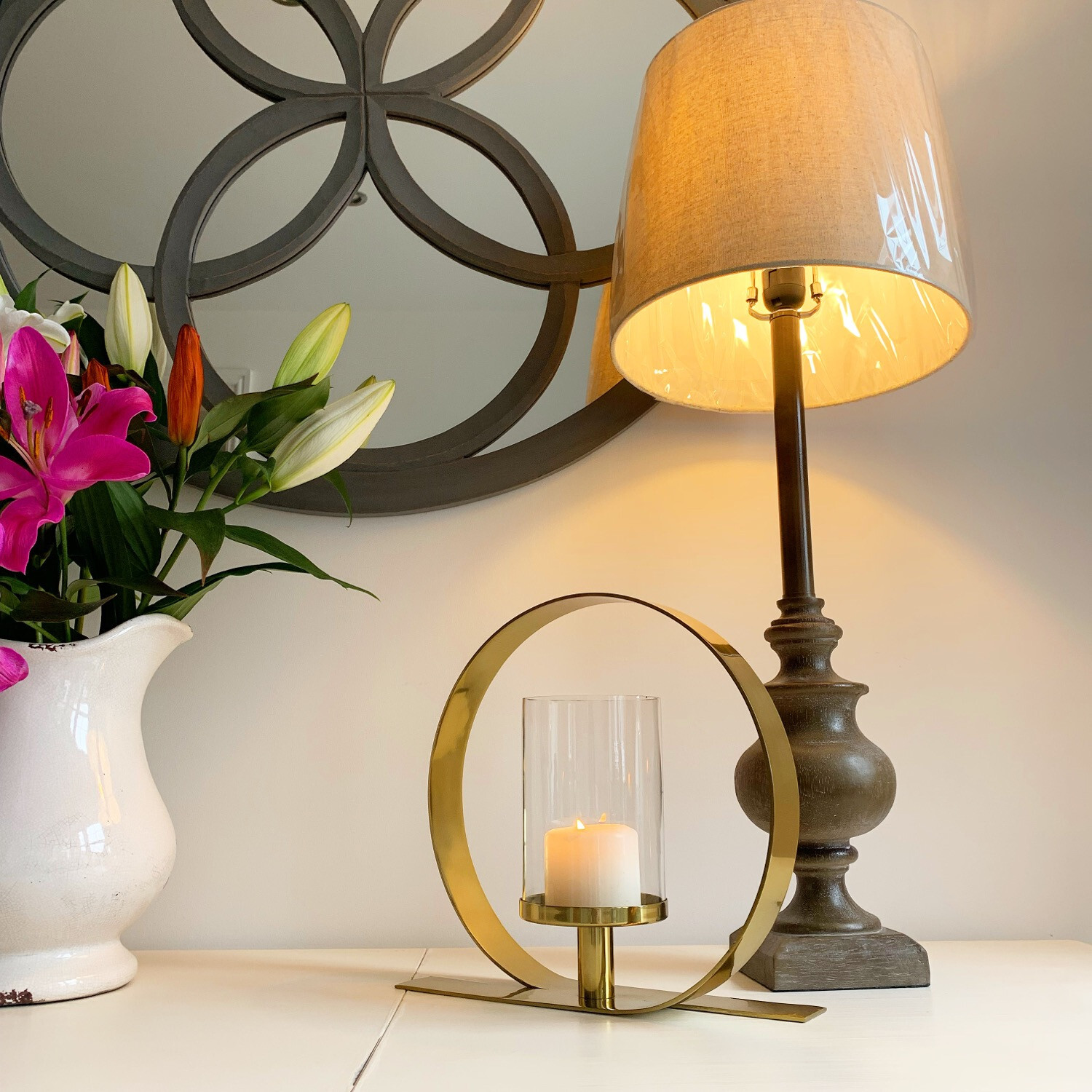 Statement Loop Candle Holder