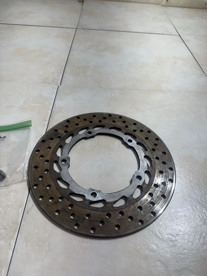 Rotor de freno trasero Yamaha Fz6r 2009-2017 Foto 3 de 4
