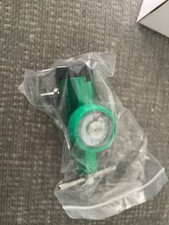 Pediatric Ox gen Regulator CGA 870 Style Barbed Outlet 0-4 LPM