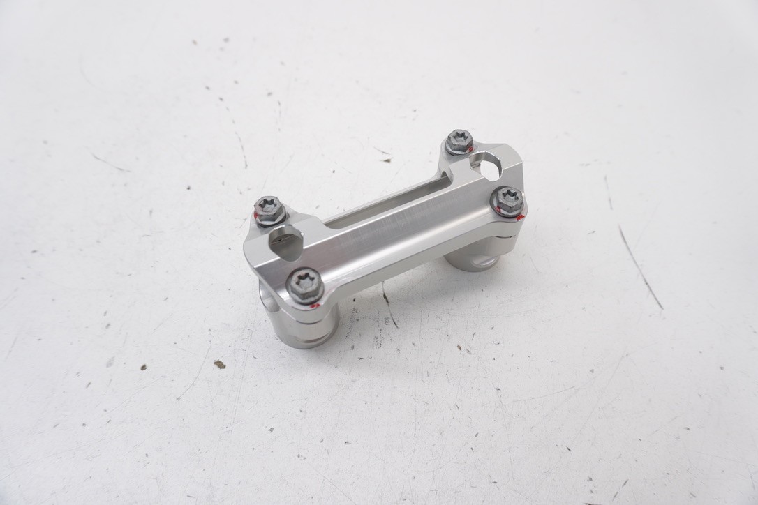 KTM 125-450 Handlebar Mount OEM 1 1/8 Bar Mount SX SXF FC TC 2016