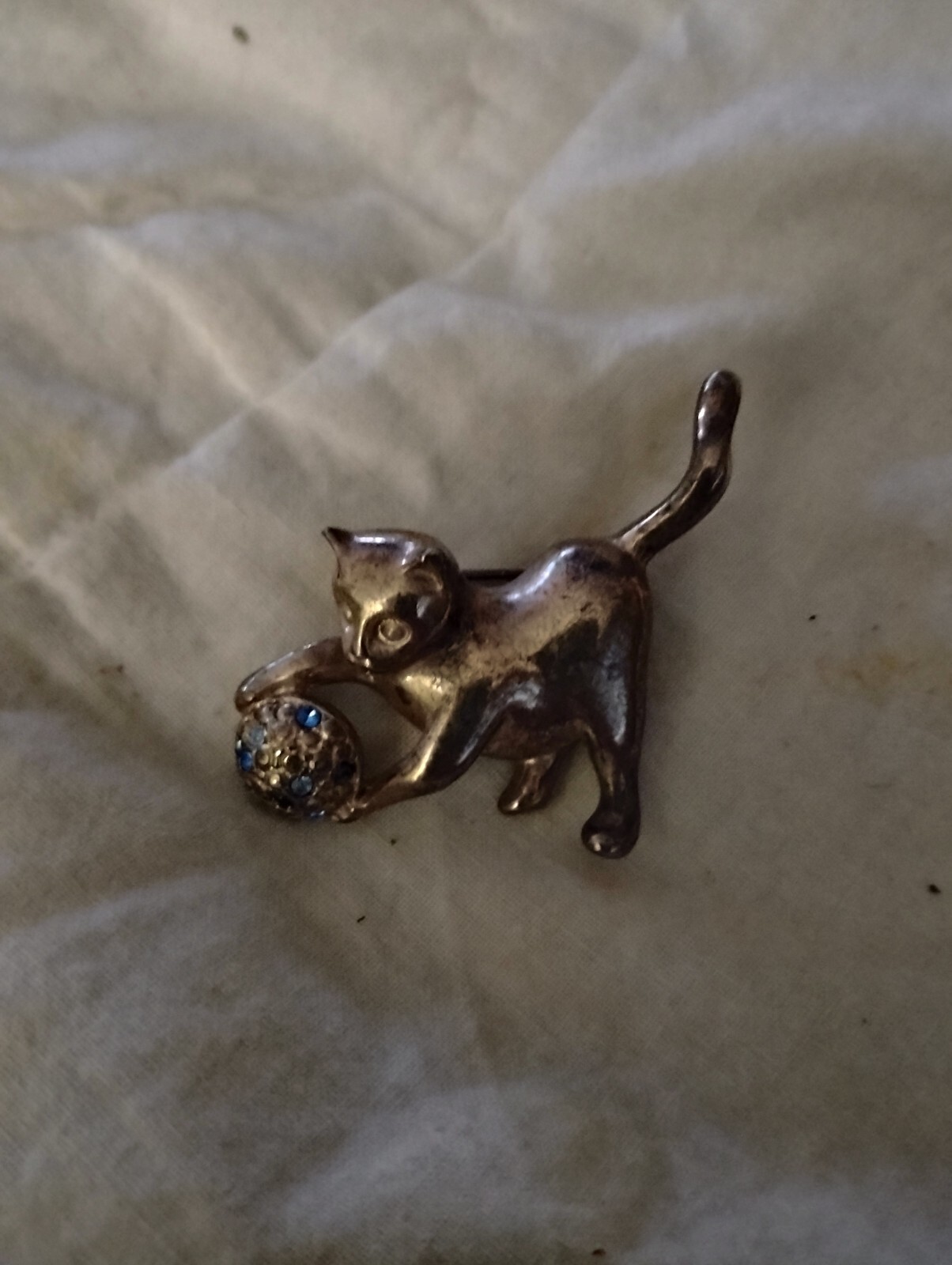 Picture 1 of 2