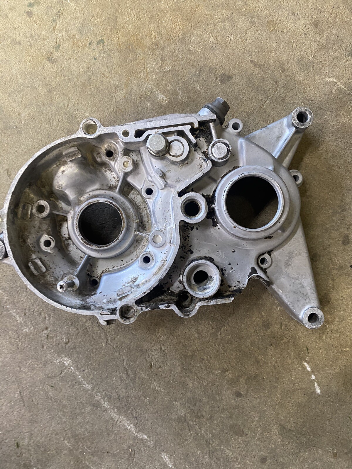 Yamaha GT80 GT 80 MX80 MX 80 Engine Cases / Left/Right | eBay