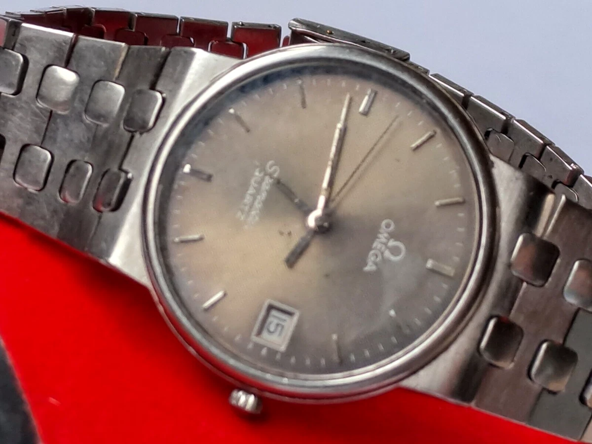 OMEGA SEAMASTER CAL. 1432 DATE QUARTZ SWISS MADE VTG MEN S WATCH