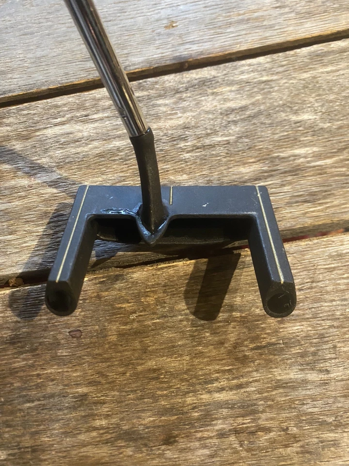 Leading Edge Tour Model Putter 35” Steel Shaft Ing Investments On Face Golf Club - Image 2 of 4