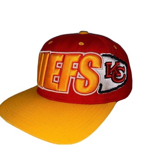 mitchell and ness chiefs hat