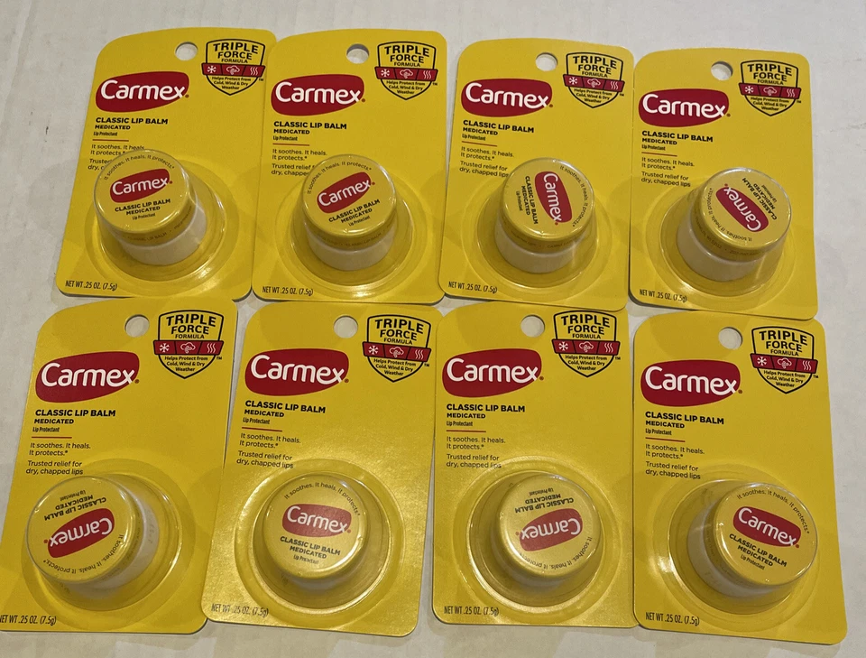 8 paquetes - Carmex - Bálsamo labial clásico medicado - 0,25 oz calma, cura, protege Foto 2 de 4