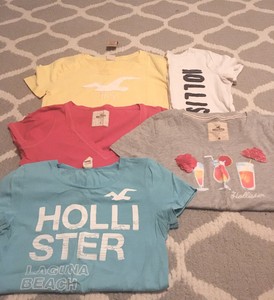 Vintage Y2K Women's/Girl's Hollister T 