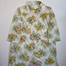 Vintage 1970 s Full Snap Double Knit Robe / Mumu