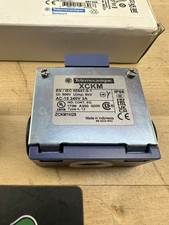 Telemecanique XCKM110H29 Limit Switch New