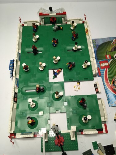 Vintage Lego Collectors Exclusive 2002 Us National Team 22 Minifigures Set 3425! - Picture 2 of 12