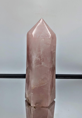 Großes Rosenquarz Kristall Prisma / Turm (#2)