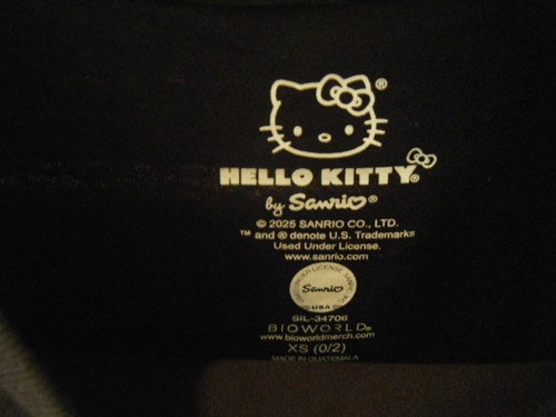 Neu mit Etikett Hello Kitty Shirt Größe XS Neu! - Bild 3 von 6
