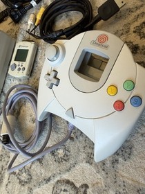 Sega Dreamcast Console BUNDLE HKT-3020 w/ OEM controller, VMU Memory! Excellent
