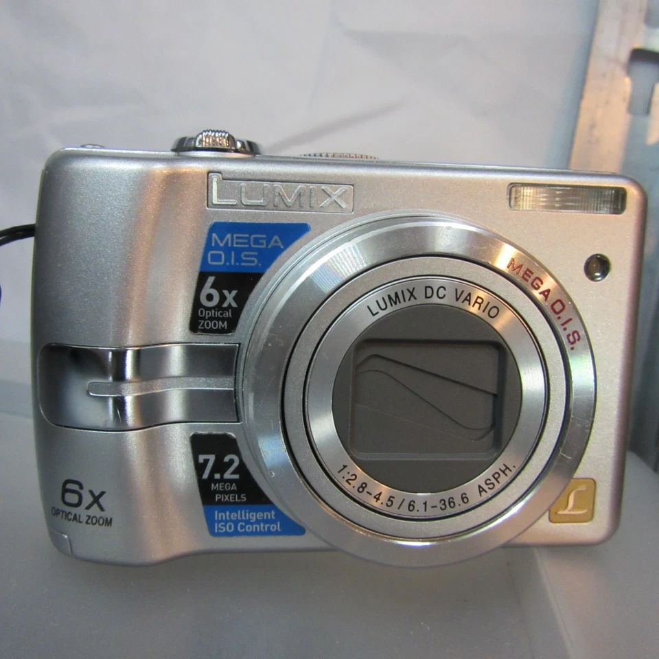 Panasonic Lumix Digital Camera, DMC-LZ7, 7.2MP, Silver, Tested, photo 1 of 3