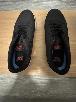 Nike SB Chron 2 Men s Black Low Top Lace-Up Skate Sneakers Rubber Outsole