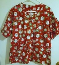 UA Christmas Holiday Uniform Scrub Top Santa Snowflake Cheerful Fun Medium