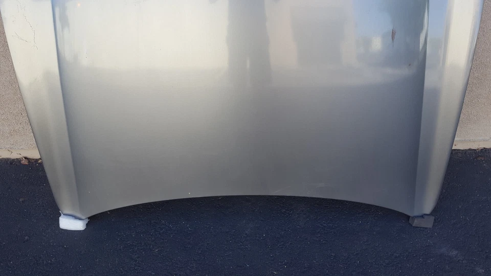 Infiniti M35 M45 2006-2010 cubierta de panel de capó OEM H832 Foto 3 de 4