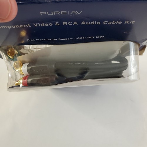 Pure AV Component Video 6 ft & RCA 1.8 m Audio Cable Kit by Belkin Damaged Box - Picture 5 of 10