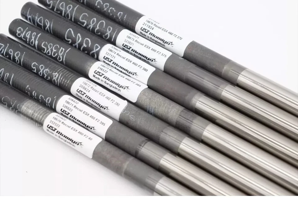 Nuevo juego de varillas de hierro grafito Ust Recoil Esx 460 F2 Senior Flex siete ejes .370 Foto 2 de 3